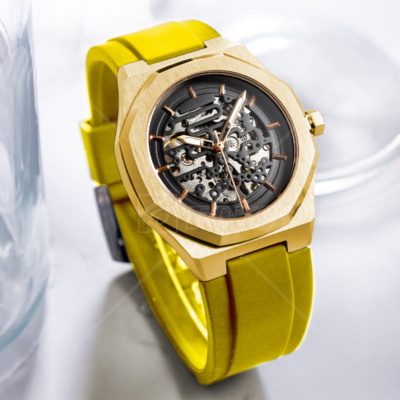 Customized Stylish Classic Silicone Strap Watch, Men Automatic Luxury Watch Manufacturer