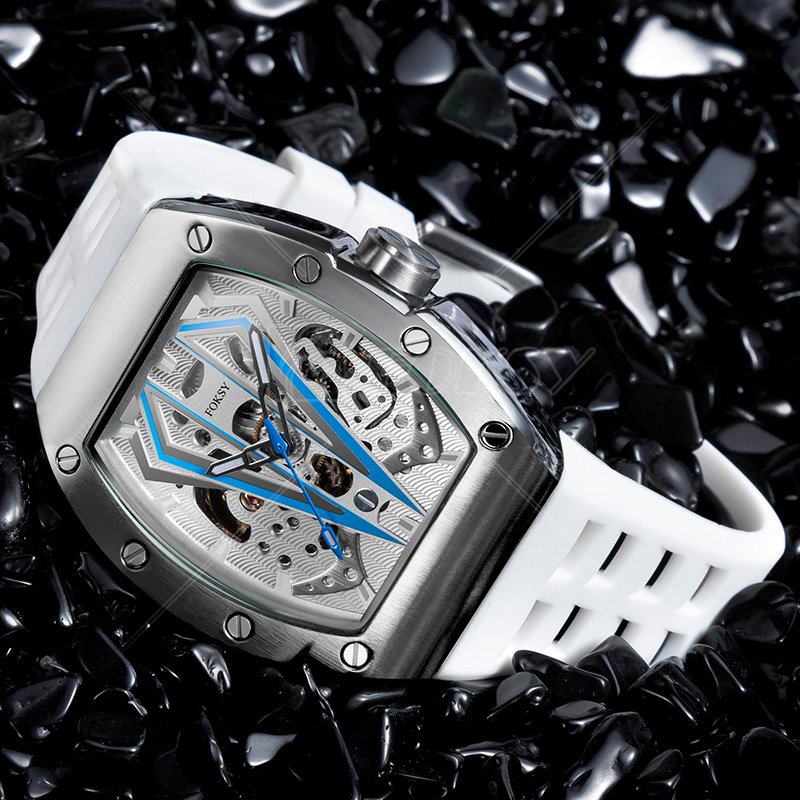 Customized Wrist Watch New Design Alloy Waterproof Men Watch