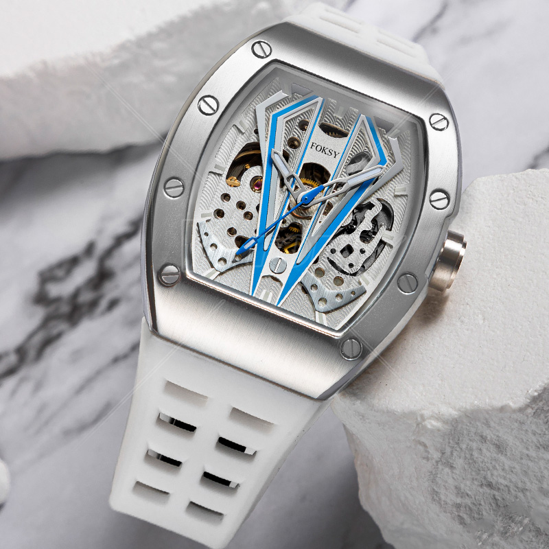 Customized Wrist Watch New Design Alloy Waterproof Men Watch