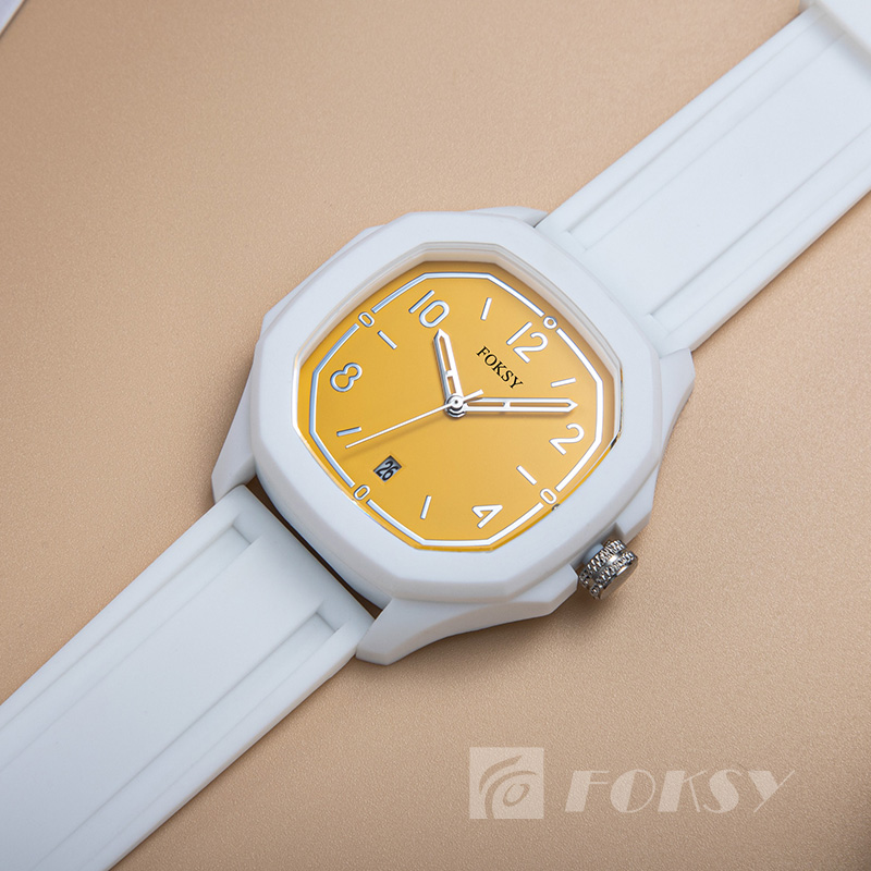 New Design Custom logo Silicone Strap Luxury Square Watch Men Quartz Wrirstwatch Sport Plastic Watch
