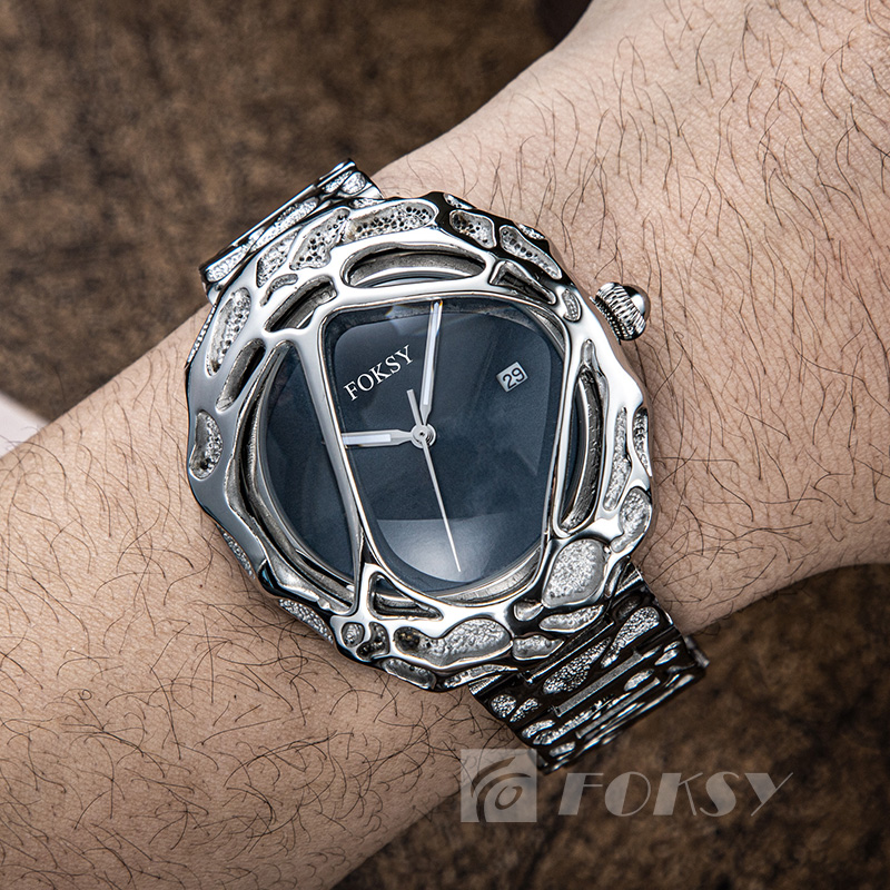 OEM Custom Men's Stainless Steel Luxury Quartz Watch Unique Twisted Claw New Design