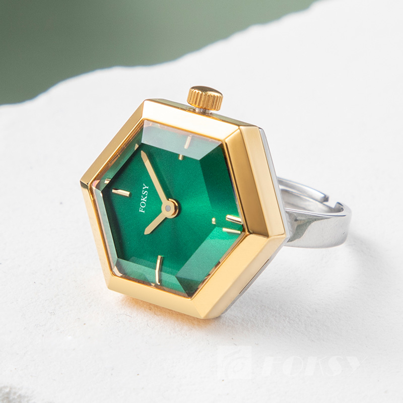 Fashionable mini green dial ring watch quartz creative exquisite accessories for men and women