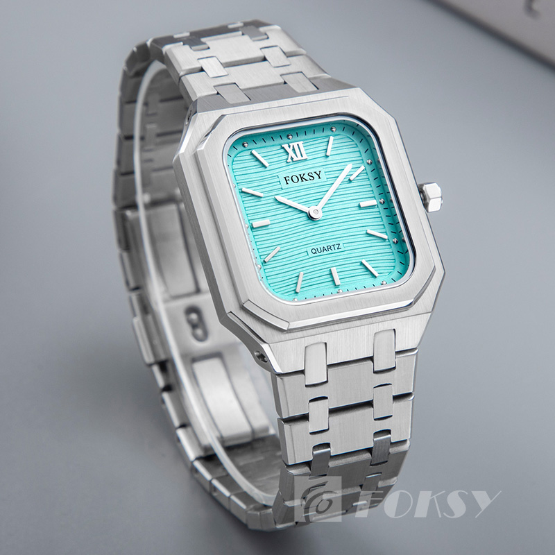 Luxury Stainless Steel Band Quartz Watches of High Quality Custom Design watch for Men and Women
