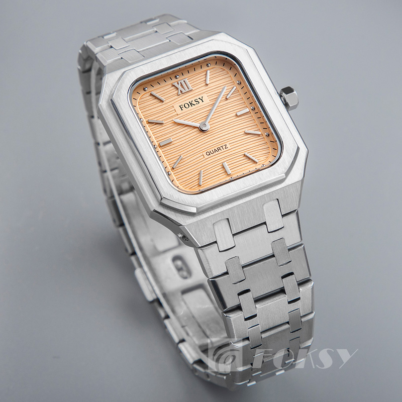 Luxury Stainless Steel Band Quartz Watches of High Quality Custom Design watch for Men and Women