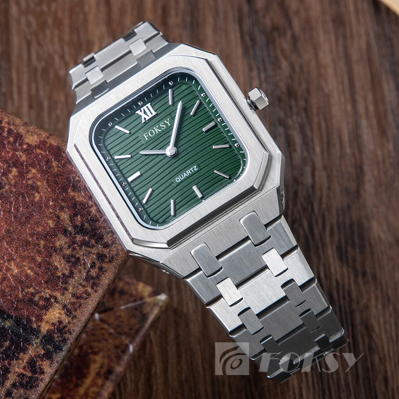 Luxury Stainless Steel Band Quartz Watches of High Quality Custom Design watch for Men and Women