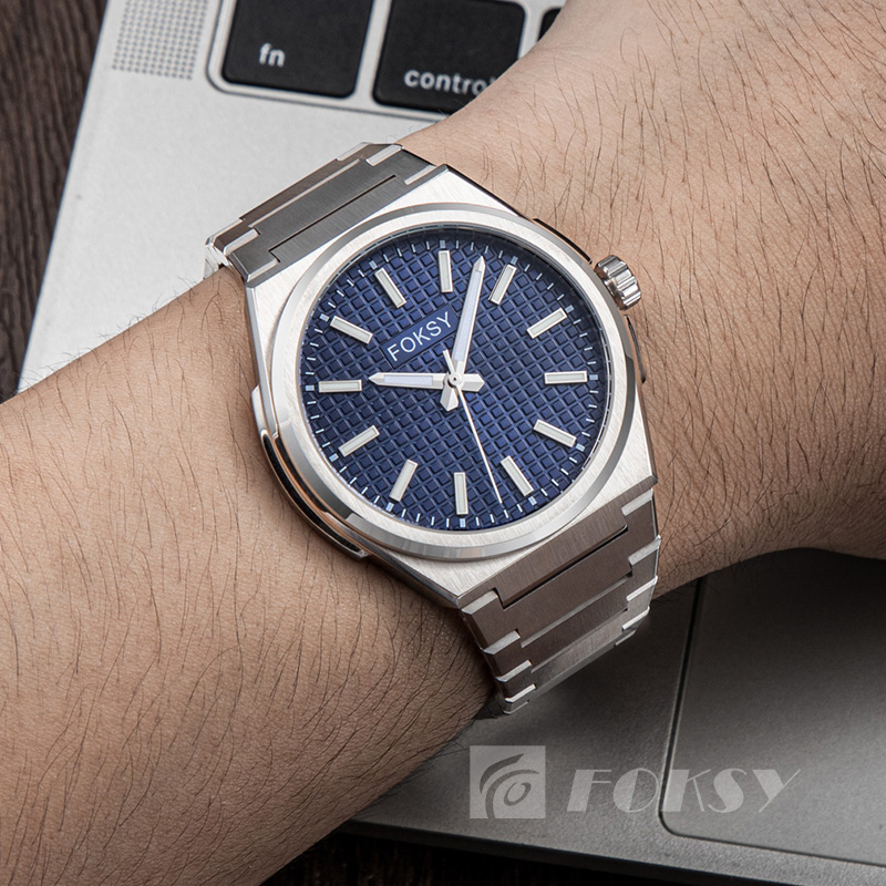 Personalized Wholesale New Design Men Wrist Watch Quartz Movement Stainless Steel Business Luxury Watch 