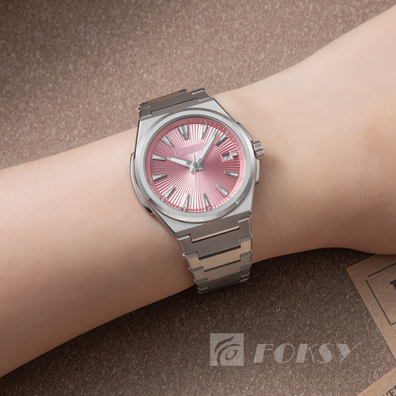 Custom Women Watch Quartz Watch Stainless Steel 5ATM Luminous Customizable Watch 231-7-1001