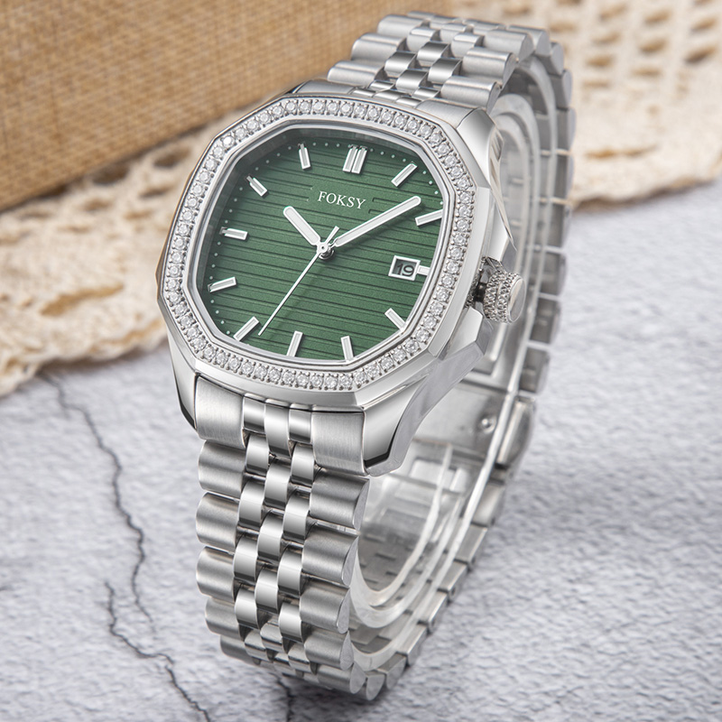 accurate quartz watch stainless steel watch