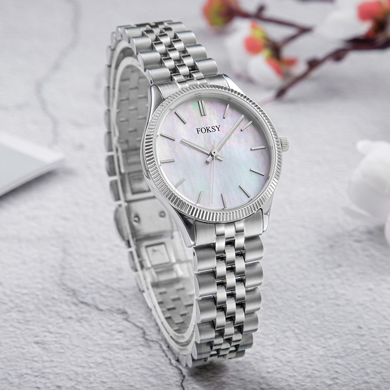 ODM OEM Fashion Classic Round Stainless Steel Ladies Quartz Watch Factory Price