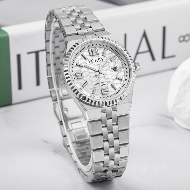 Custom Women Watch Quartz Watch Stainless Steel 5ATM Leisure Fashion Luminous Date Watch 233-7-1001