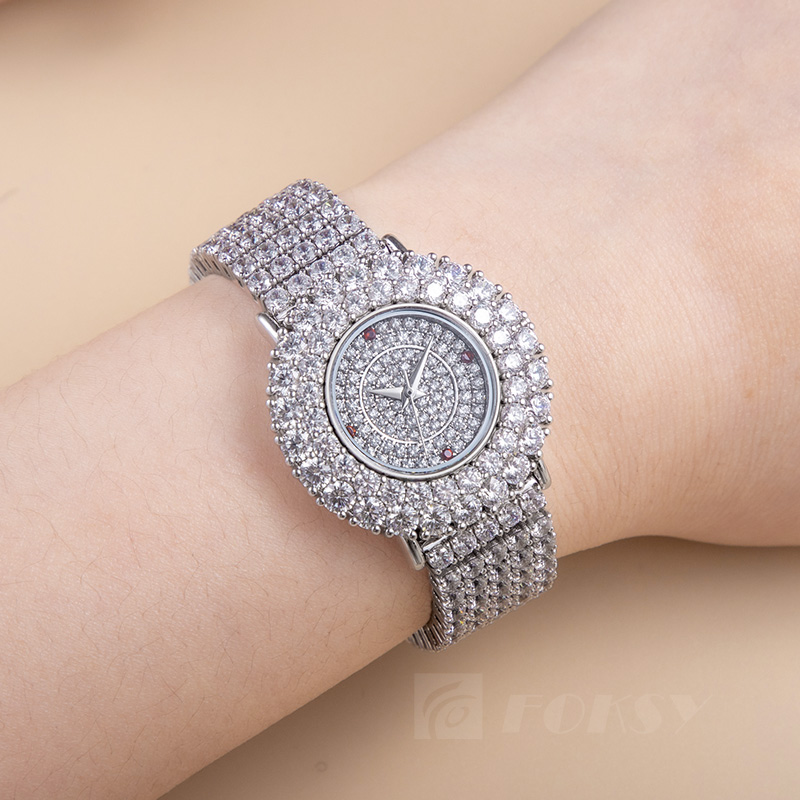 Custom Women Watch Quartz Watch Stainless Steel 5ATM Luxury Diamond Watch W0178