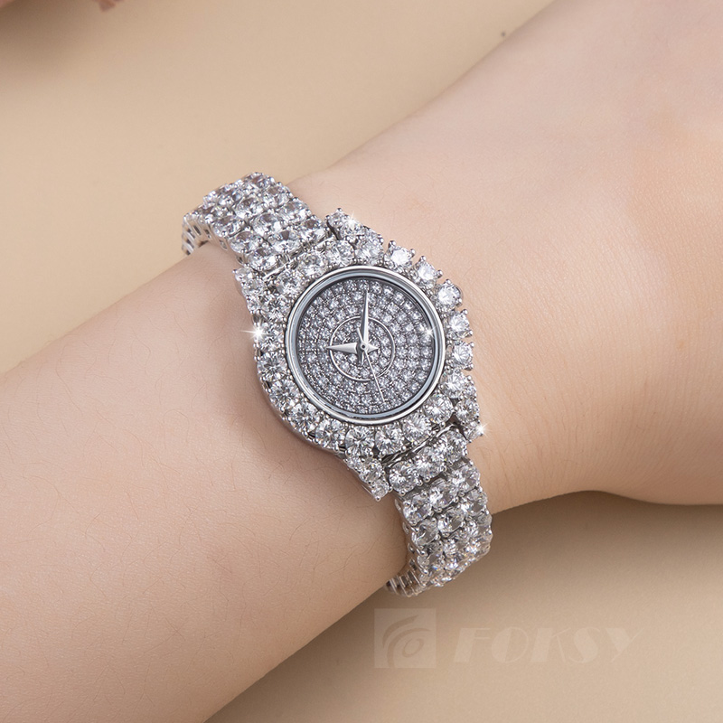 accurate quartz watch stainless steel watch