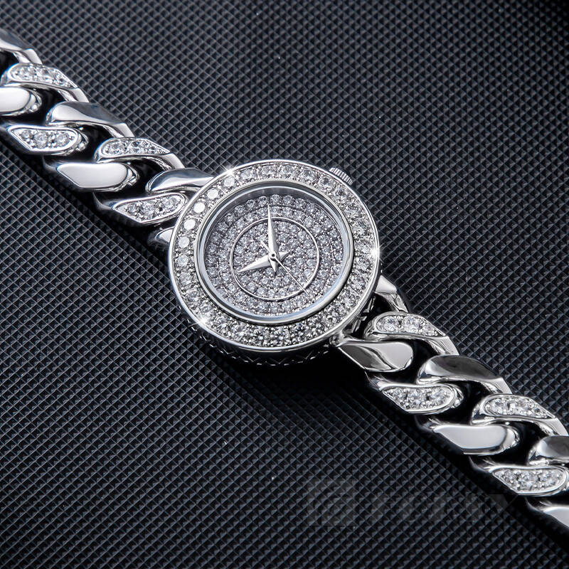 Custom Women Watch Quartz Watch Stainless Steel 5ATM Luxury Diamond Bracelet Watch W0181