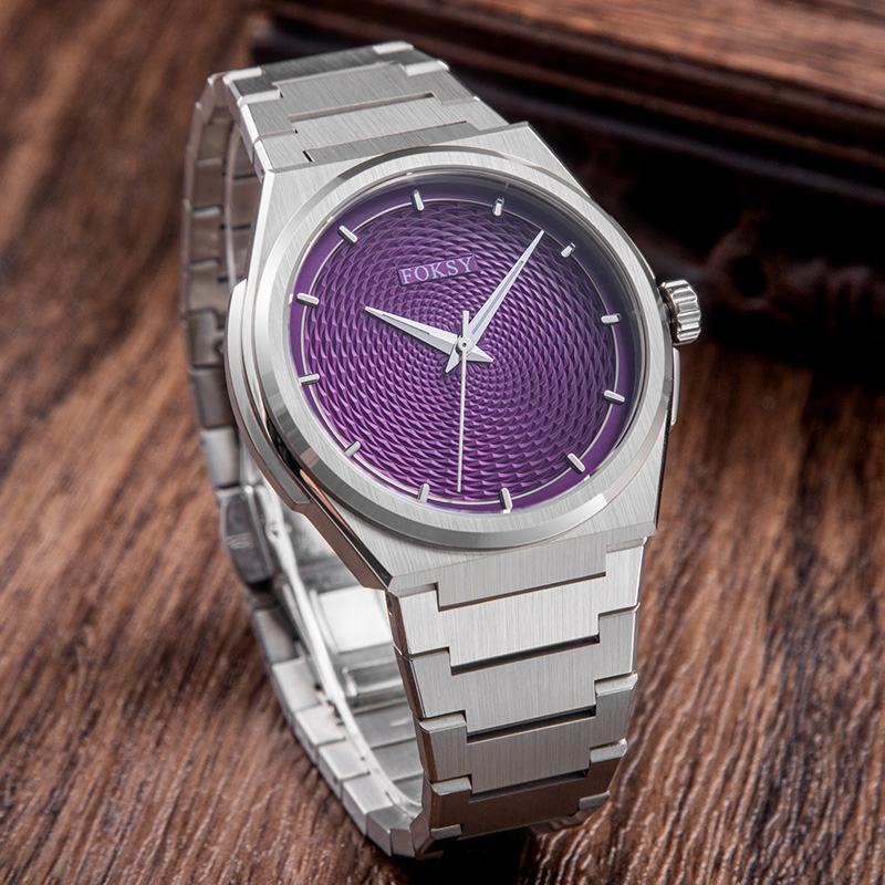 Men Watch Quartz Watch Stainless Steel 5ATM Fashion Leisure Watch 632-7-1047