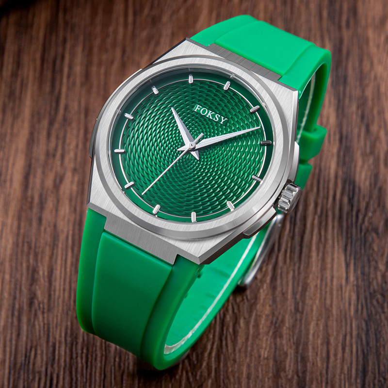 Men Watch Quartz Watch Stainless Steel 5ATM Fashion Leisure Watch 632-7-1047