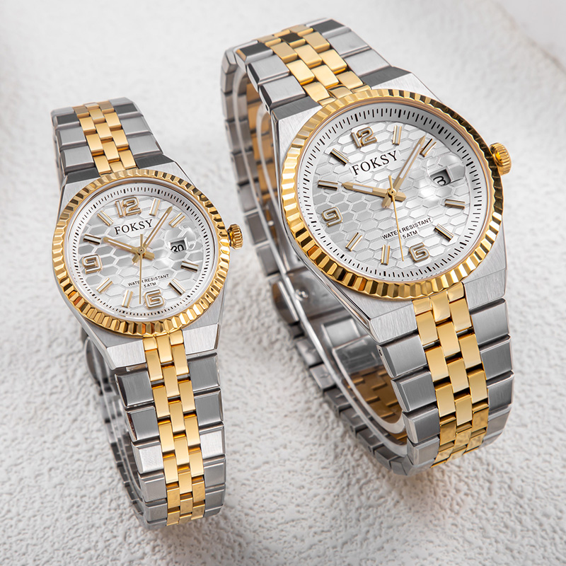 Couple Watches Quartz Watch Stainless Steel 5ATM Waterproof Business Leisure Date Display 689-7-1001 / 233-7-1001