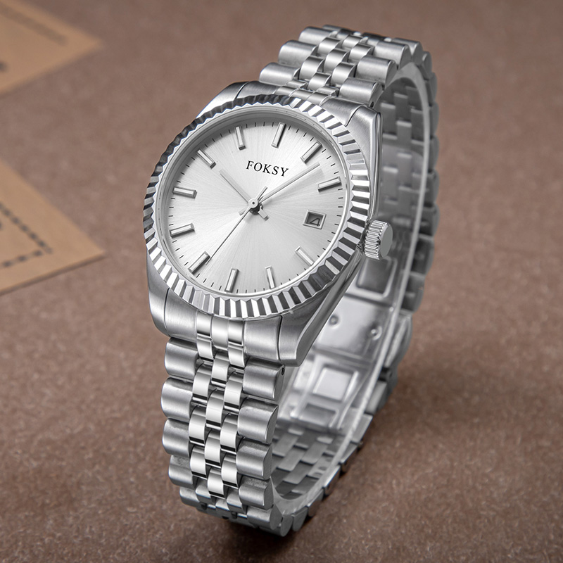 ODM Women Quartz Watch Stainless Steel 5ATM Customizable Logo