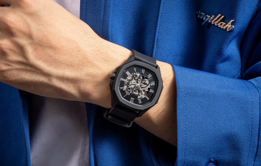 quartz movt watch
