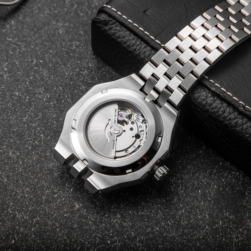 Fashionable Business Watches