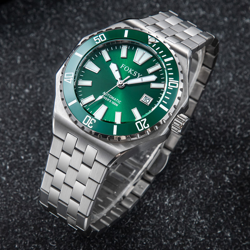 Men Diver Automatic Mechanical Watch with Luminous Dial Sport Wristwatch 682-6-1001