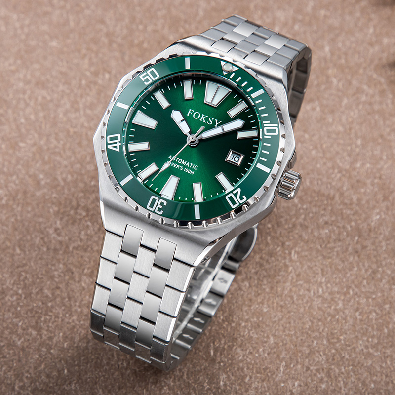 Men Diver Automatic Mechanical Watch with Luminous Dial Sport Wristwatch 682-6-1001