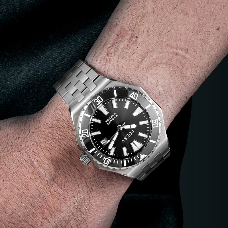 Men Diver Automatic Mechanical Watch with Luminous Dial Sport Wristwatch 682-6-1001