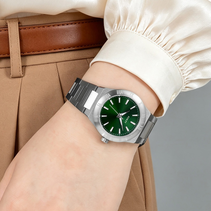 Classic Round Style China Women Watch For Brand Logo Custom