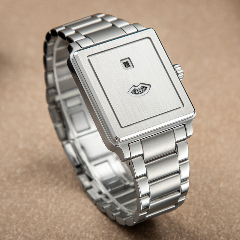Jump Hour Wristwatch for Men China Watch Factory